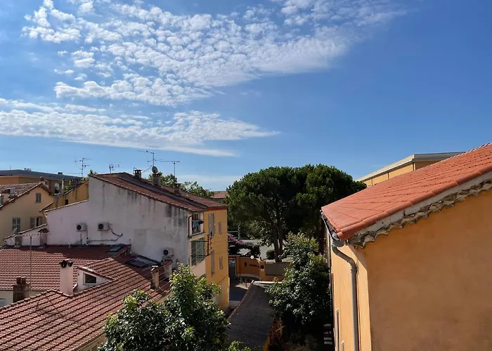 Nice Renting - Fersen - 2 Rooms Vieil Antibes - Ac - Safranier - Big Terrace