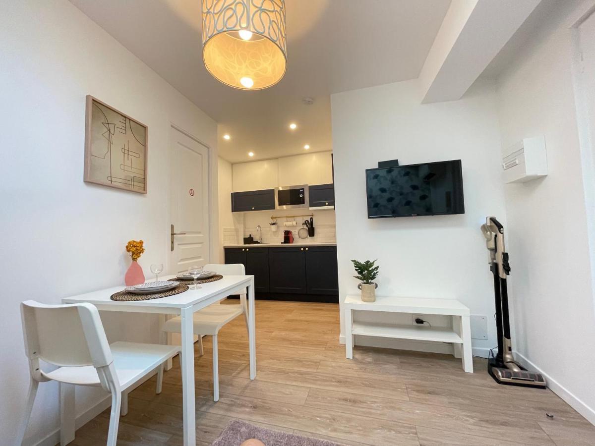 Renting - Fersen - 2 Vieil - Ac - Safranier - Big Terrace Antibes